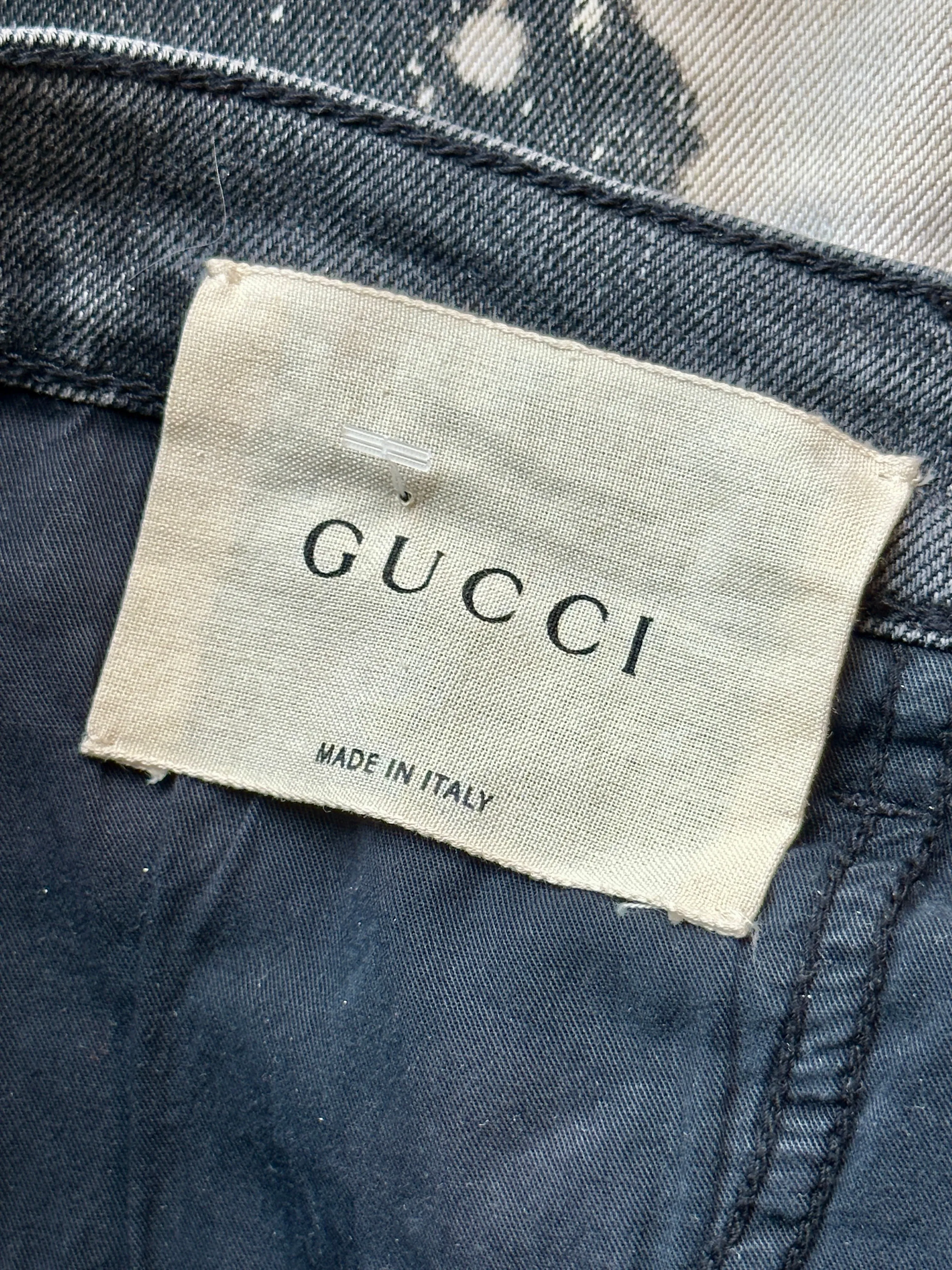 GUCCI Bleach Splattered Skinny Jeans with Rose Patch • Small
