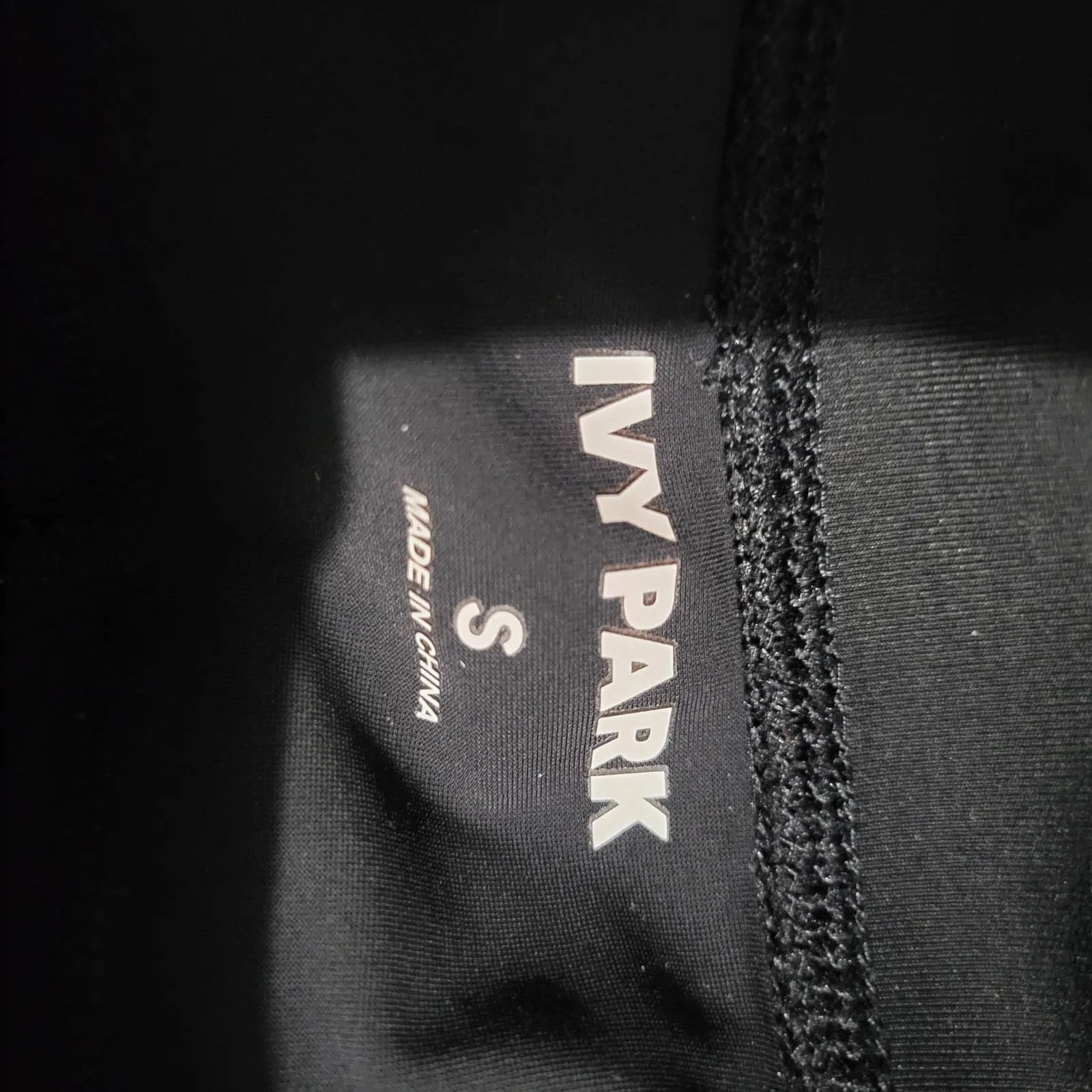 Ivy Park Capri Legging High Waist Black Sculptured Beyonce Activewear Size Small