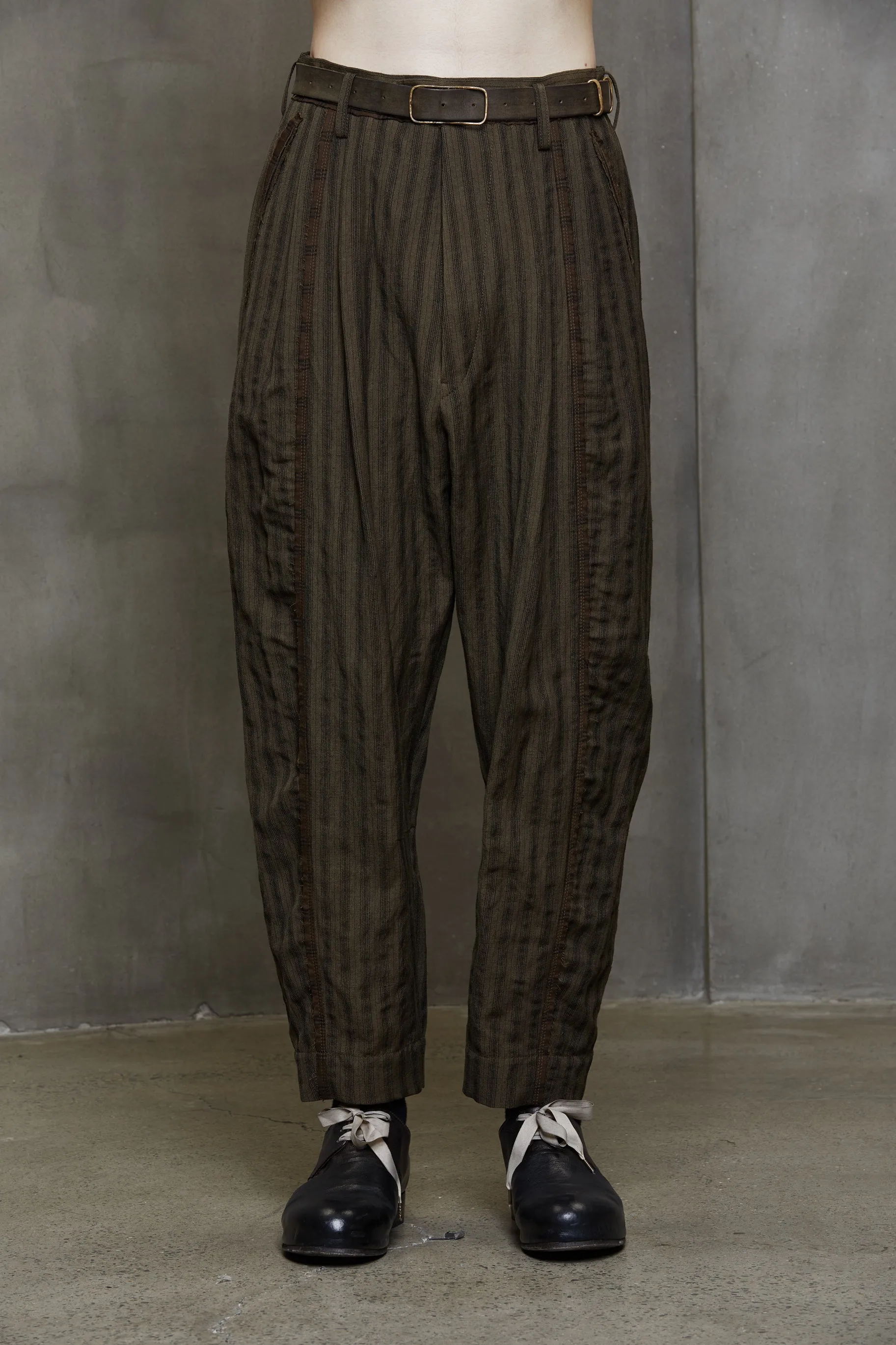 TAPERED CUT LONG TROUSERS