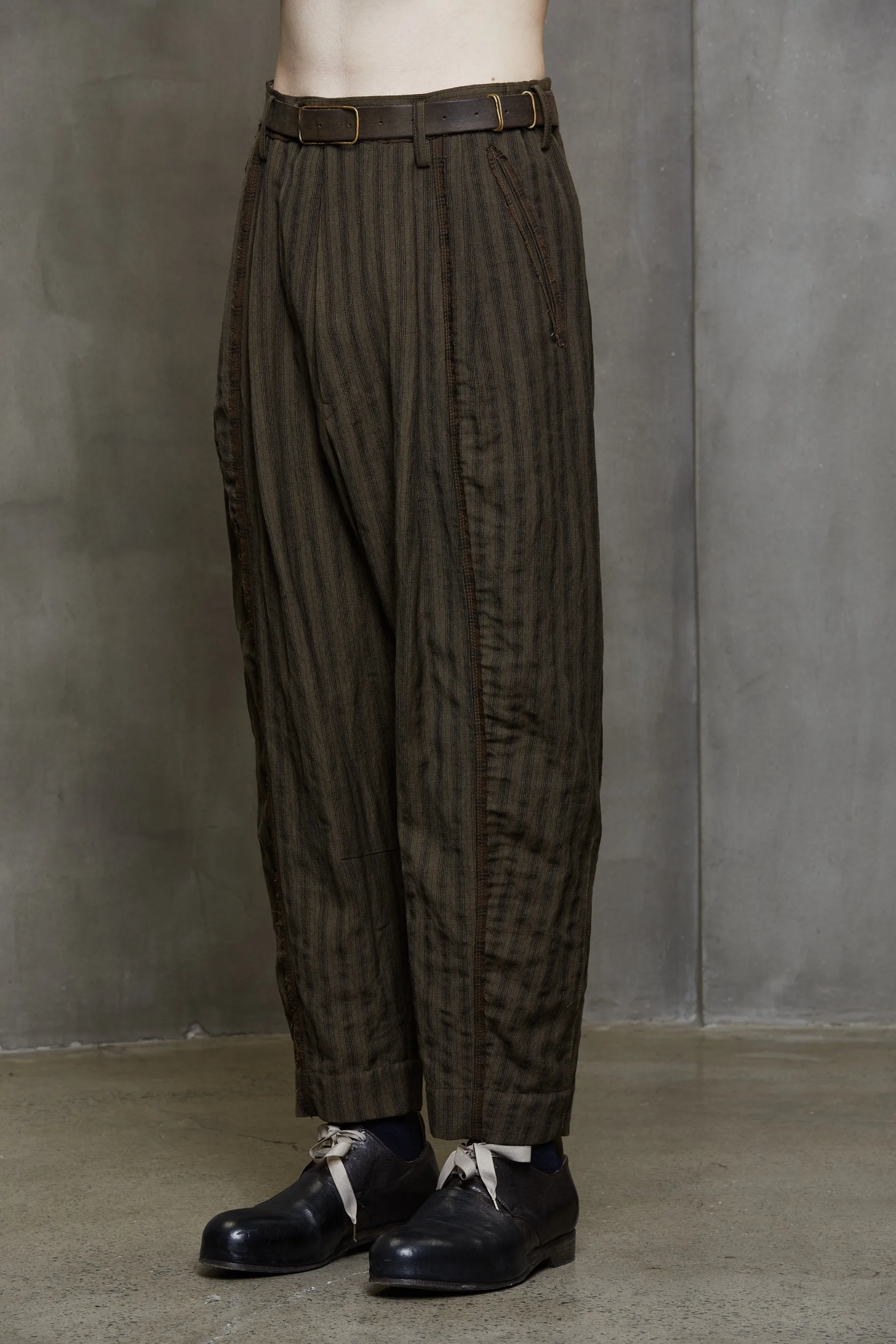 TAPERED CUT LONG TROUSERS
