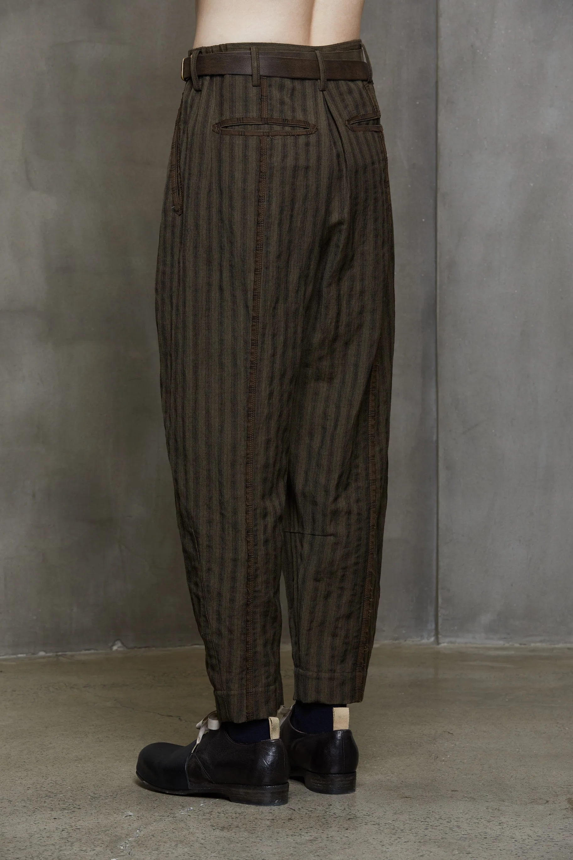 TAPERED CUT LONG TROUSERS